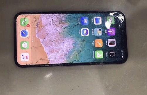 手機(jī)觸屏突然沒反應(yīng)無(wú)法點(diǎn)擊怎么辦?