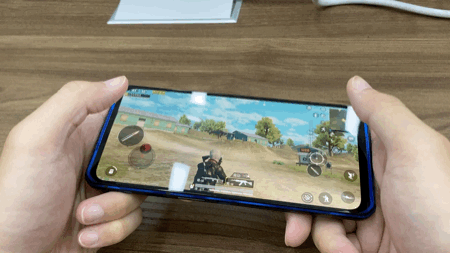 聯(lián)想拯救者電競手機(jī)Pro深度評測 硬核性能強(qiáng)者來襲