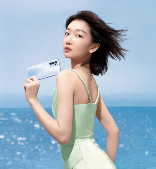 一鍵拍出好看的自己 Reno6系列AI煥采美妝/光斑人像體驗(yàn)