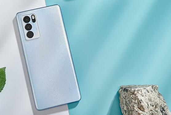 東莞大嶺山手機典當:AI煥采人像， OPPO Reno6 Pro如何做到把人拍好看