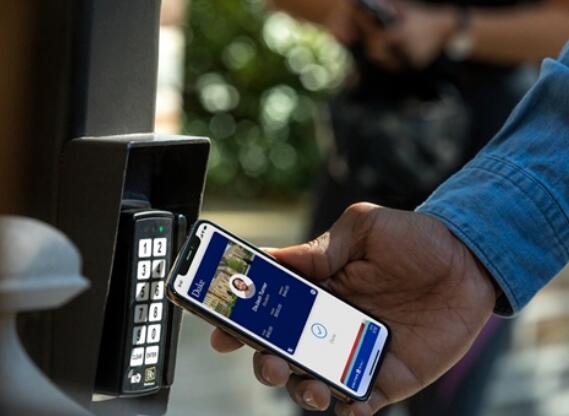 官方APP迎來更新,正式上線了“NFC貼卡充值”功能