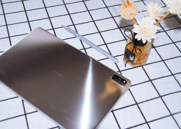 什么牌子的學生平板比較好用?最實用的5款平板電腦，每一款都是經典