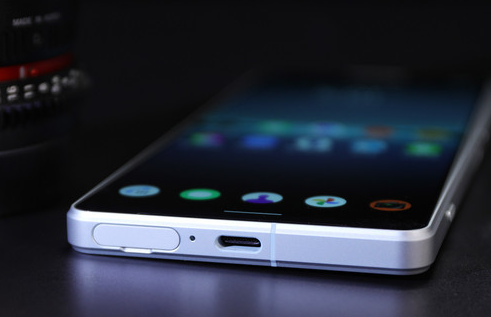 索尼Xperia 1 IV微單手機測評：連續光學變焦讓你與光同行