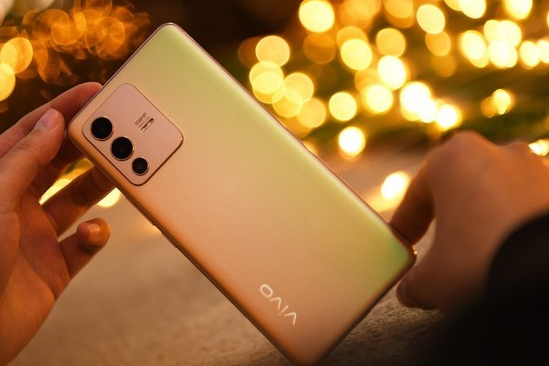 畢業旅行如何記錄美好時光？榮耀70 Pro帶你尋找答案